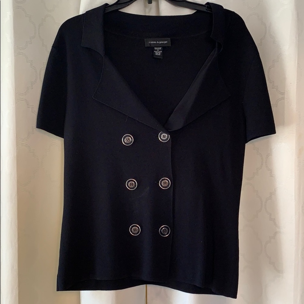 Short sleeved button up